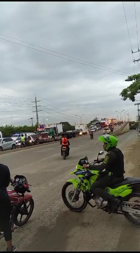 ¡Atención! Reportan bloqueos en la zona industrial de Mamonal