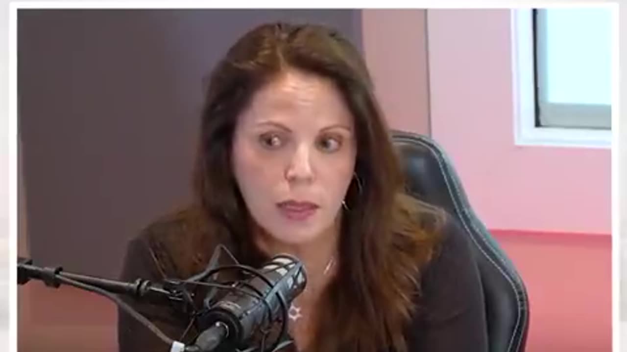 Dr. Simone Gold: Doctors Are Financially Incentivized To Push The Vaxx - But Don't Tell Patients