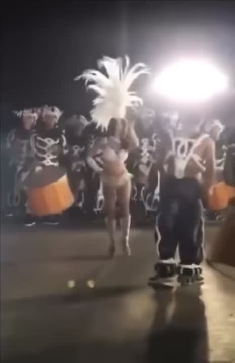 This is my entertainment at a party