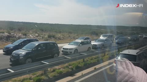 Gužva na autocesti prema Zagrebu i vožnja zaustavnom trakom
