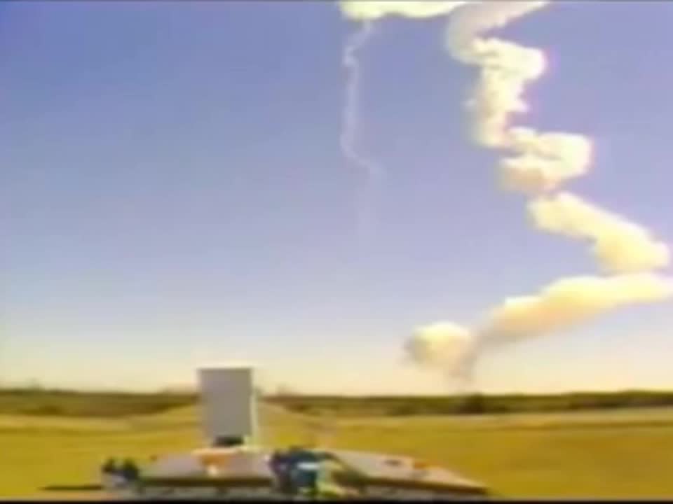 Raw Video of Challenger Disaster : January 28, 1986