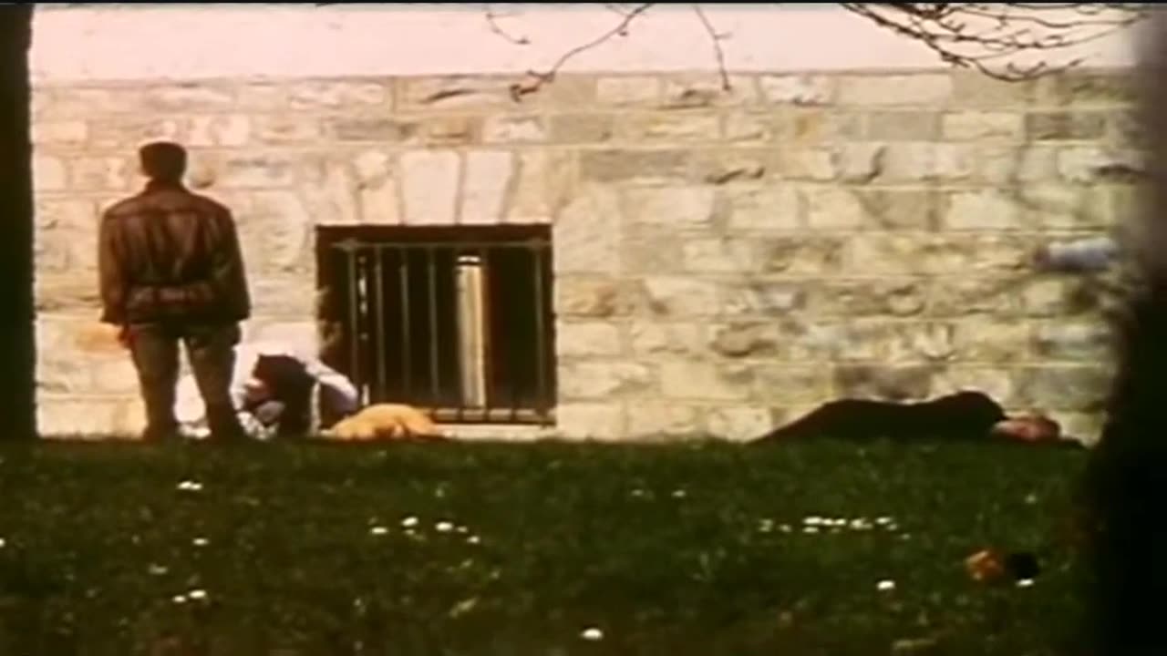 Dictator ceausescu & Wife Elena fake execution.