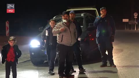 „Ha elfogy a benzin? Nem tudsz mit tenni, lerakod az autót és mész gyalog” | 24.hu