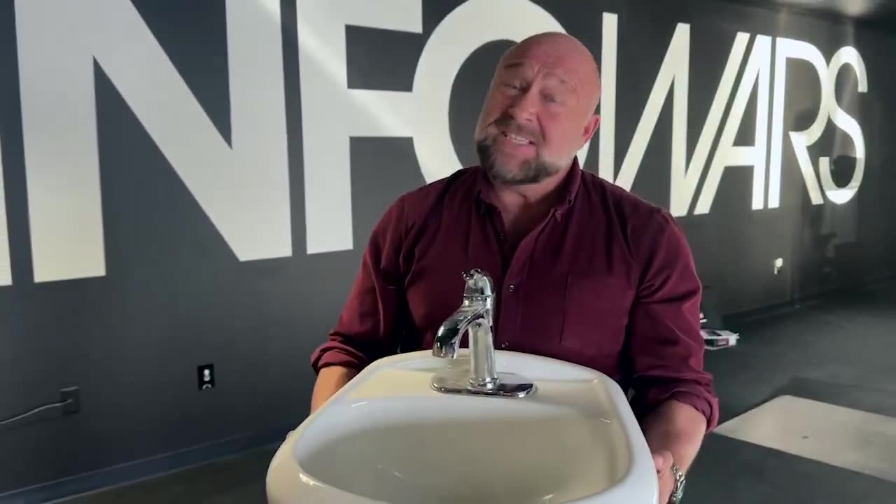 Alex Jones Is Back