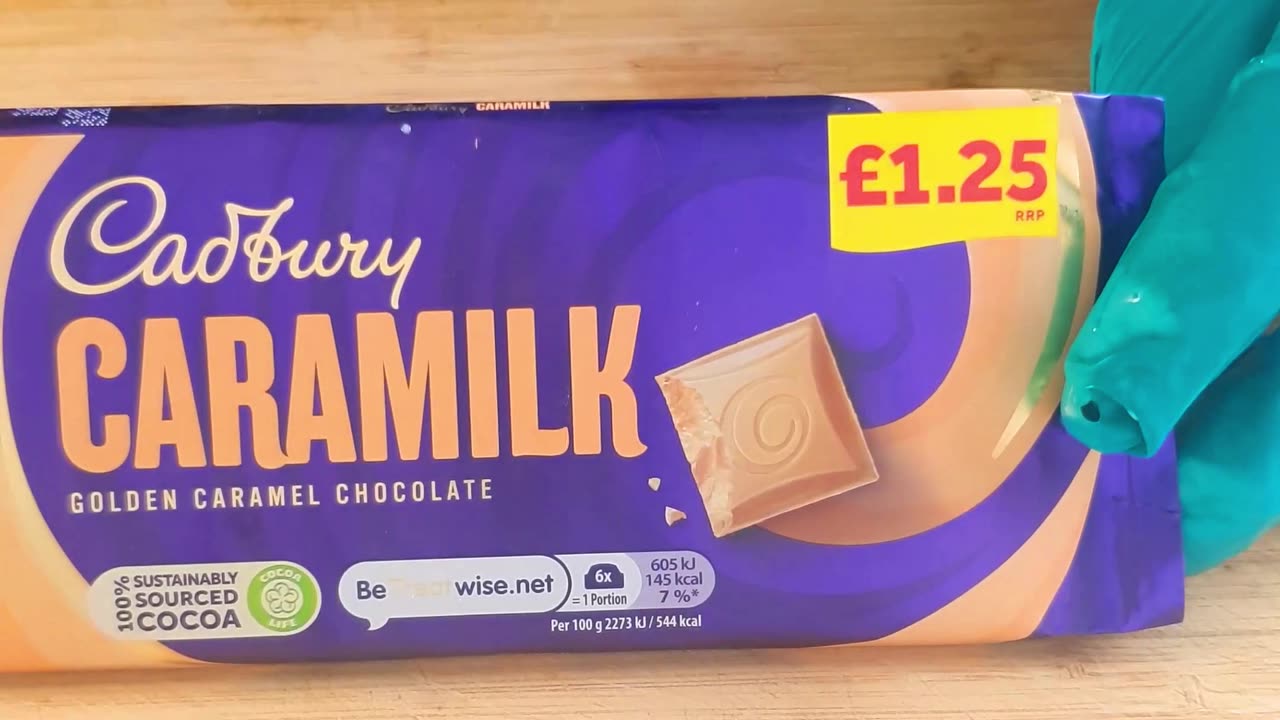 Cadbury Caramilk Chocolate Milkshake ASMR