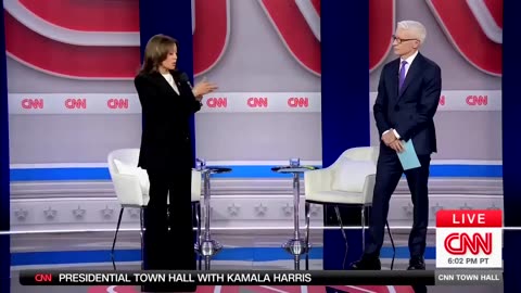 🎤 COOPER ASKS ABOUT TRUMP SUPPORTERS, KAMALA REPEATS FAILED TALKING POINTS 🤷‍♀️