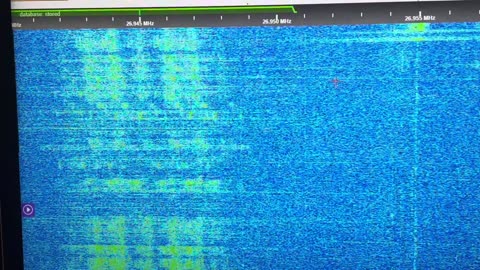 33.000 MHz FM Military Comms With Audio Feedback Wide Deviation! Via G8JNJ SDR 1255 UTC 09 20 2024