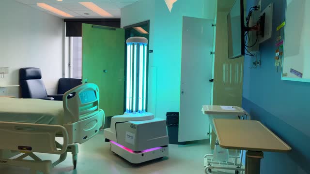 Montreal's MUHC Has Canada's First-Ever Disinfecting Robot & It's Only Slightly Terrifying