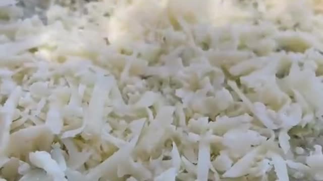 Cheese potato chips