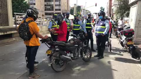 Cerca de 30 vehículos fueron inmovilizados este lunes