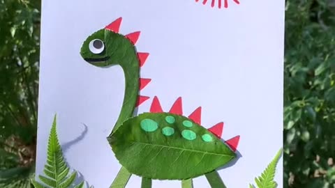 Craf Dinosaur using Leaf