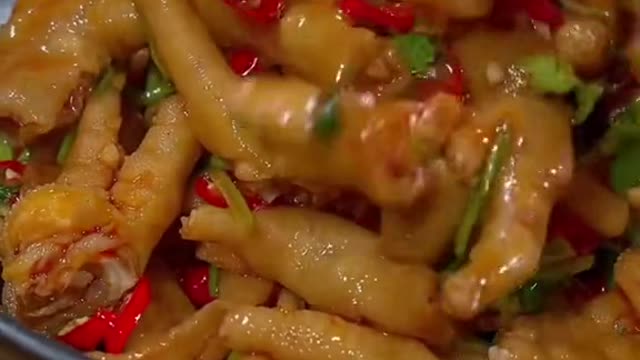Spicy chicken feet