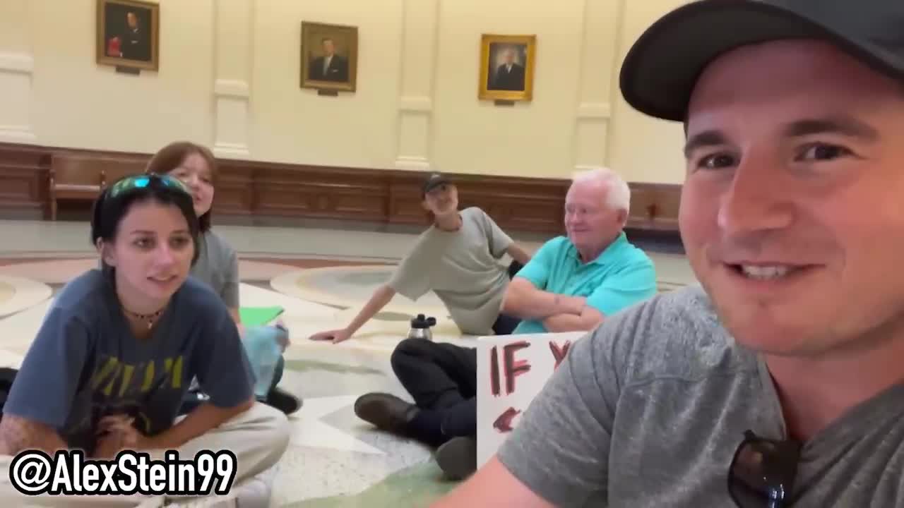 Exposing Abortion Protestors inside the Texas State Capitol