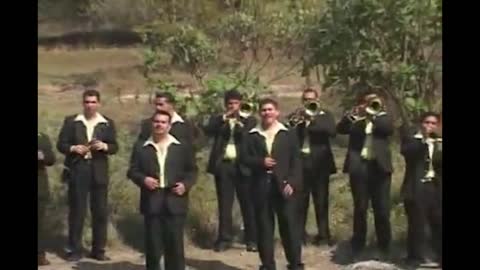 La Incontenible Banda Astilleros - Perdiéndome En Tu Piel (Video Oficial)(2021)