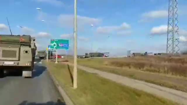 Kolóny s technikou NATO 2