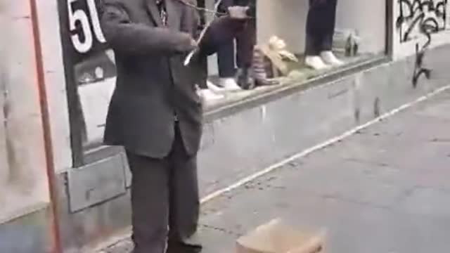Dude With New Technology..."The Invincible Violin"