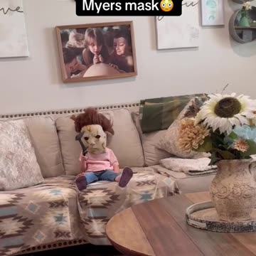 2-Year-Old Refuses to Take Off Michael Myers Mask