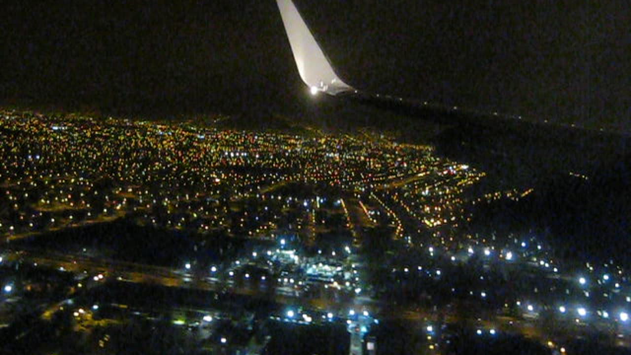 American 757 landing Lima, Peru