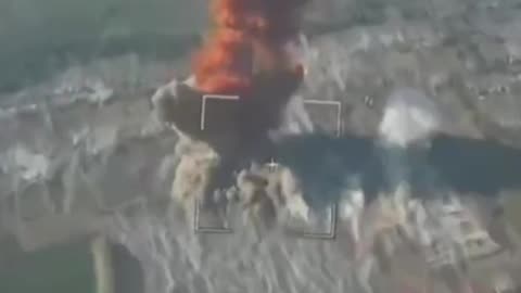 🤯 Russian aviation destroys probably a saltpetre warehouse in the Kursk region