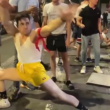 Punch machine never stood a chance 😂