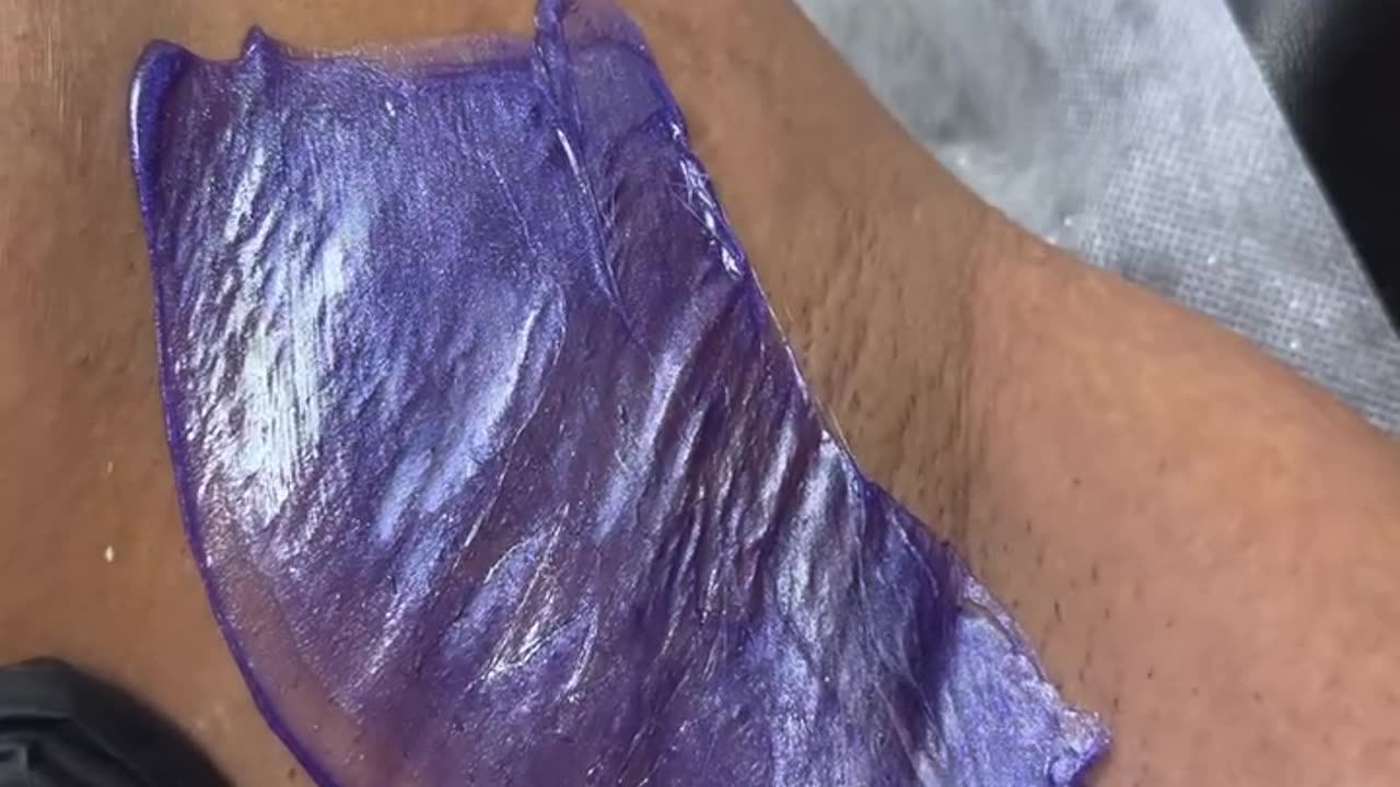 Underarm Waxing Challenge with Sexy Smooth Hypnotic Purple Seduction Hard Wax | @banksbeautybar.co