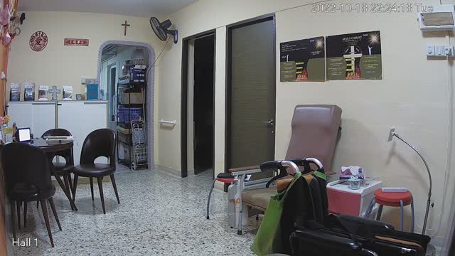 hallfront day n night 20221018