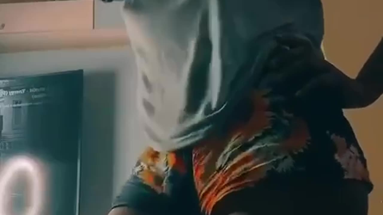 Wow so beautiful to see her like this..