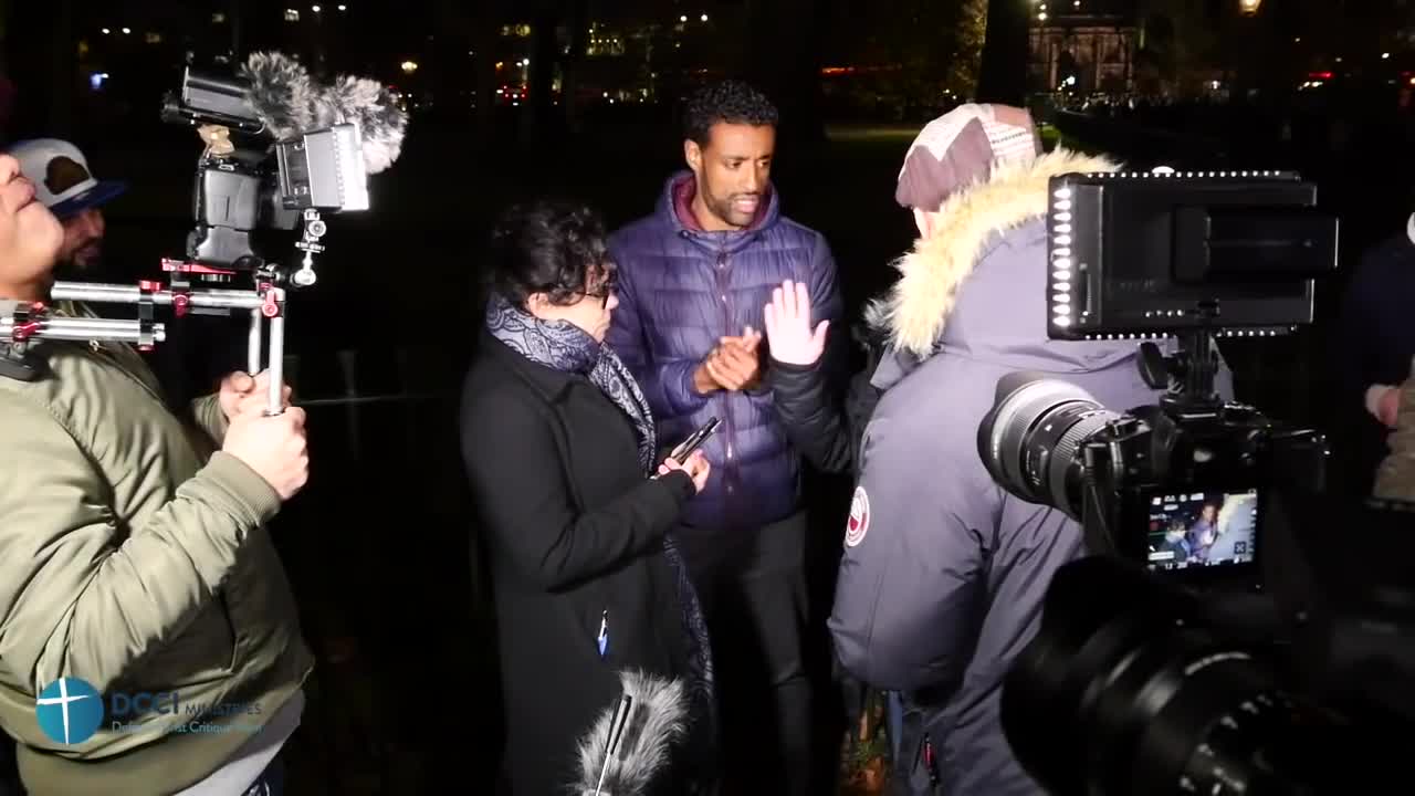 Dawah team claims Hatun is terrorist. DCCI speakers corner