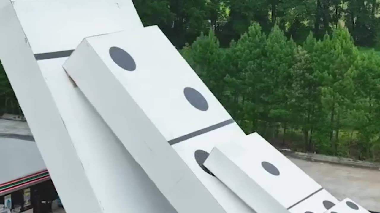 World Tallest Dominos! #mrbeast
