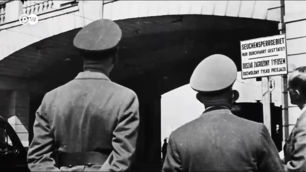 detention centers jews