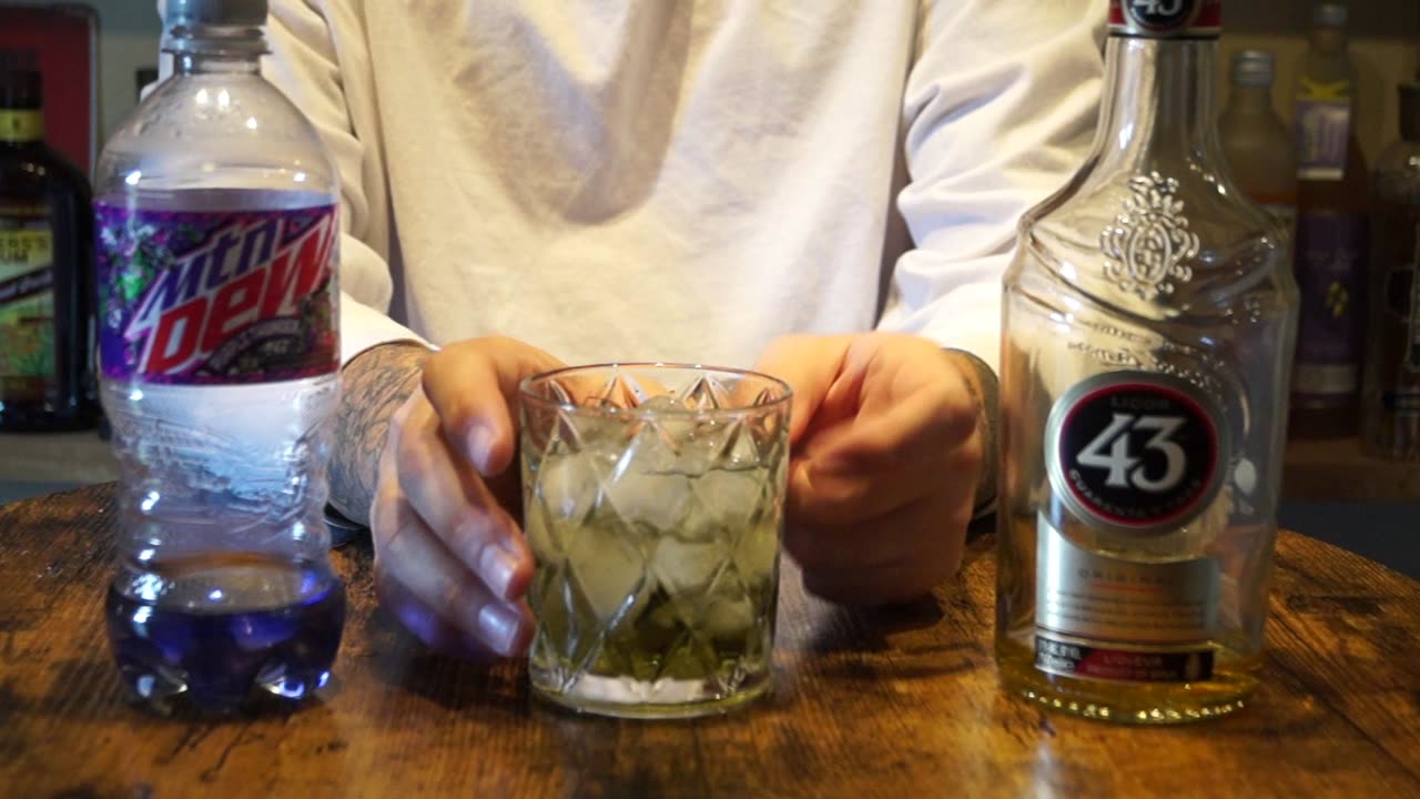 Licor 43 & Mtn Dew Purple Thunder