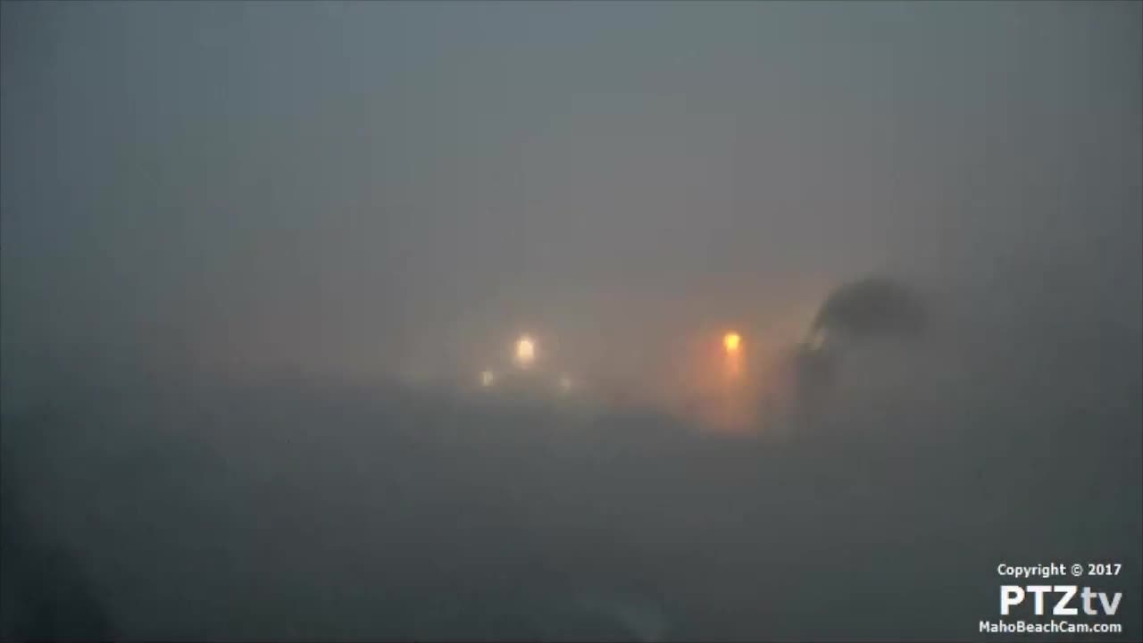 Hurricane Irma strikes St Maarten 9/6/2017