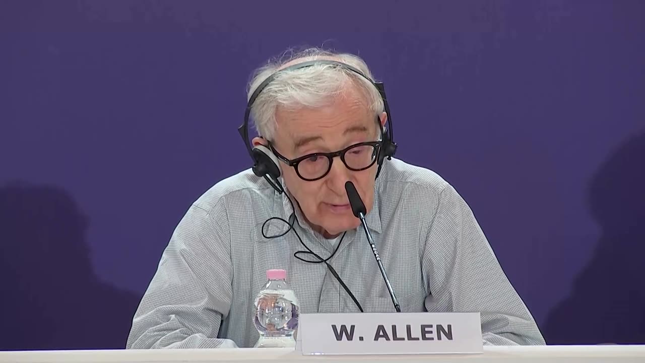 Woody Allen hails 'lucky life' at Venice festival