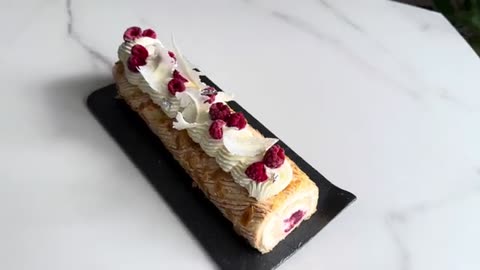 Меренговый рулет с малиной 🍓 РЕЦЕПТ