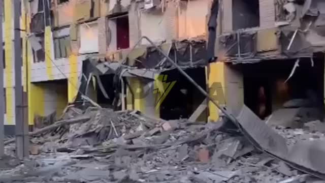 Russian Missile Strike Destroys A School Converted In To A Base By Ukrainian Militants in Apostolovo