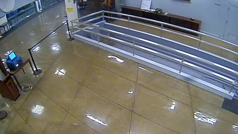 3064RHOBG3SubwayScreening_2021-01-06_14h20min01s277ms.mp4