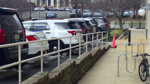 1669HQOB01SouthwestWalkway_2021-01-06_13h20min02s033ms.mp4