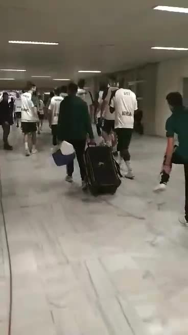 Panathinaikos BC preparing for the warm up