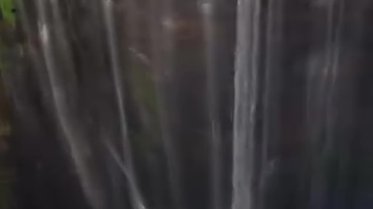 who counts how many waterfalls there are