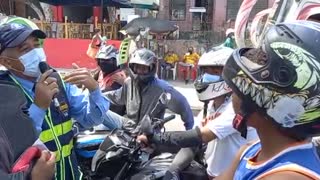 Agente del DATT realiza jornada pedagógica con motociclistas