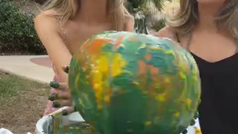 WOW! When the PUMPKIN STOPS spinning!