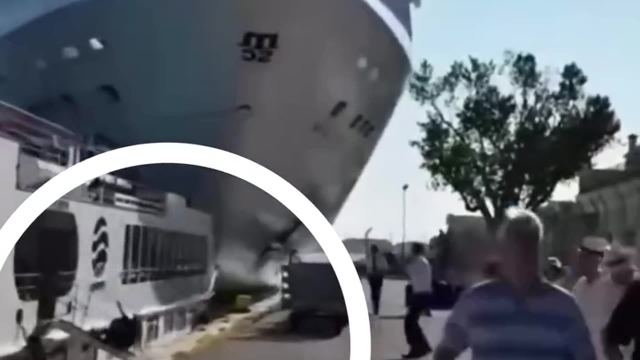 Ship crash