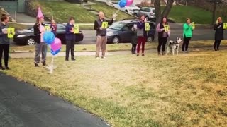 Family sings 'happy birthday' to 95-year-old grandma from a distance