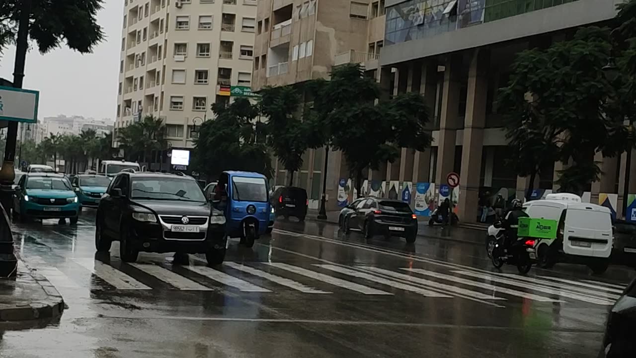 اجواء طنجة هذا اليوم شارع مولاي اسماعيل 30 10 2024