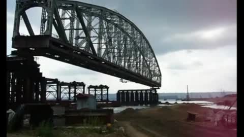 The fall of the railway span.