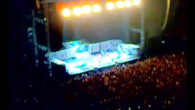 Iron Maiden - Bruce Announces the Cancellation of the Concert (Mar 27th, 2011)