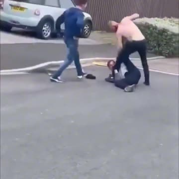 Sword Fight - muslim vs Man