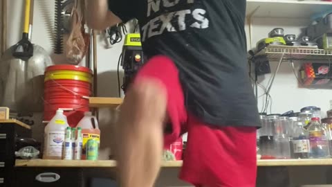 Russian Twist Knee-Ups... WHOOAH!!