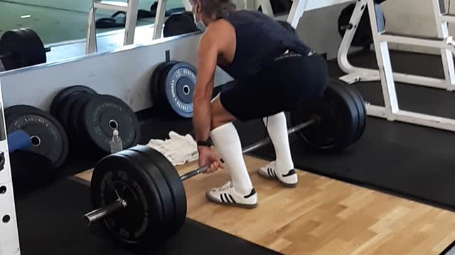 Dave Deadlift 425lbs.