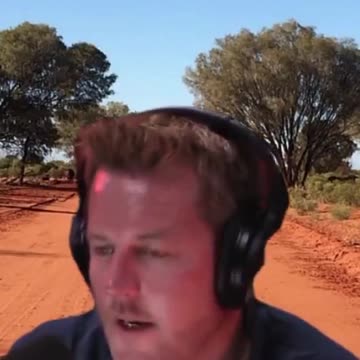 How much of Australia is owned by China_...